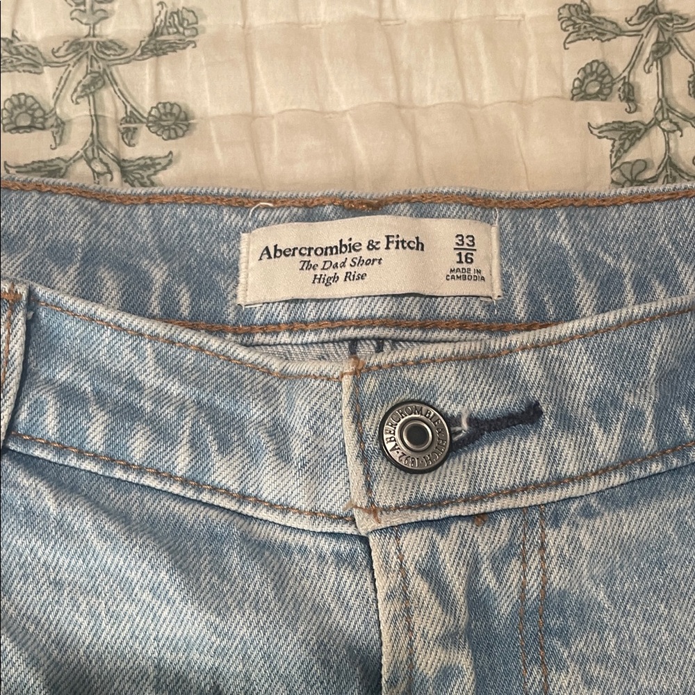 Abercrombie & Fitch High Rise Light Blue Jeans